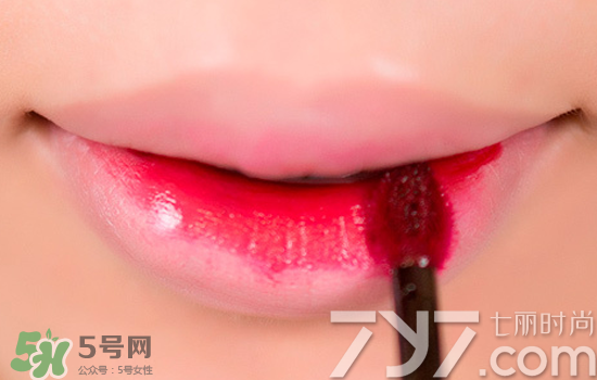 opera����������ɫ����ɫ ���������Զ���Ǯ